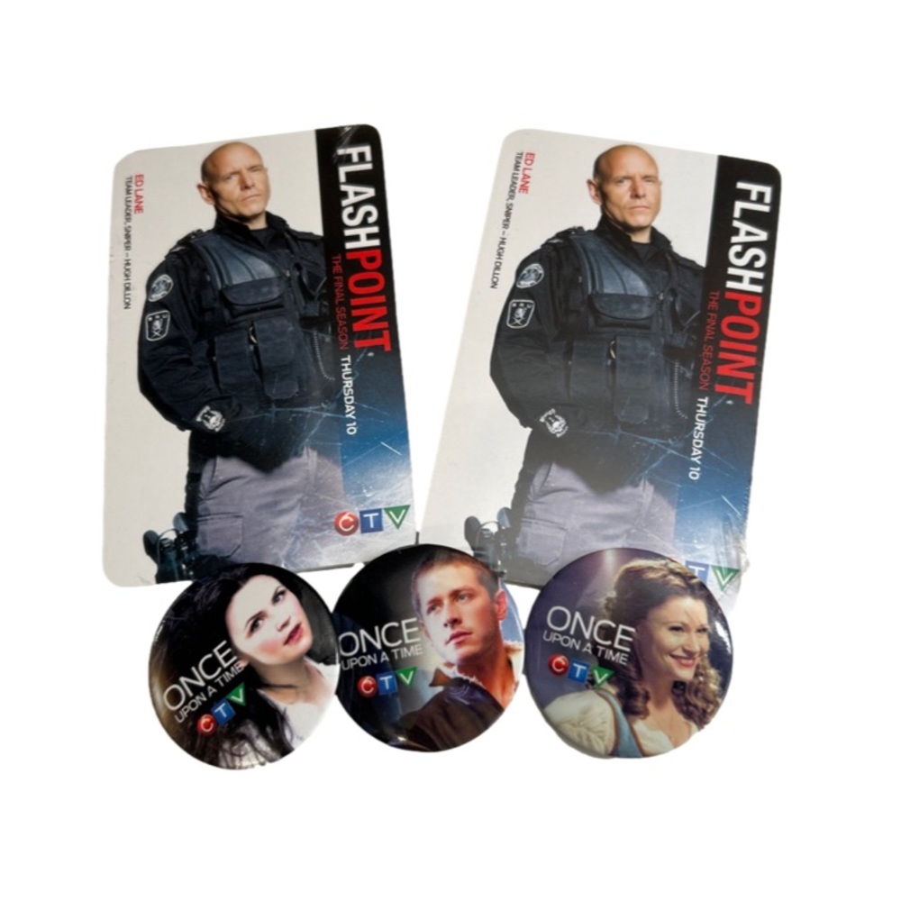 CTV Collector Cards & Buttons From The Series Flashpoint & Once Upon A Time